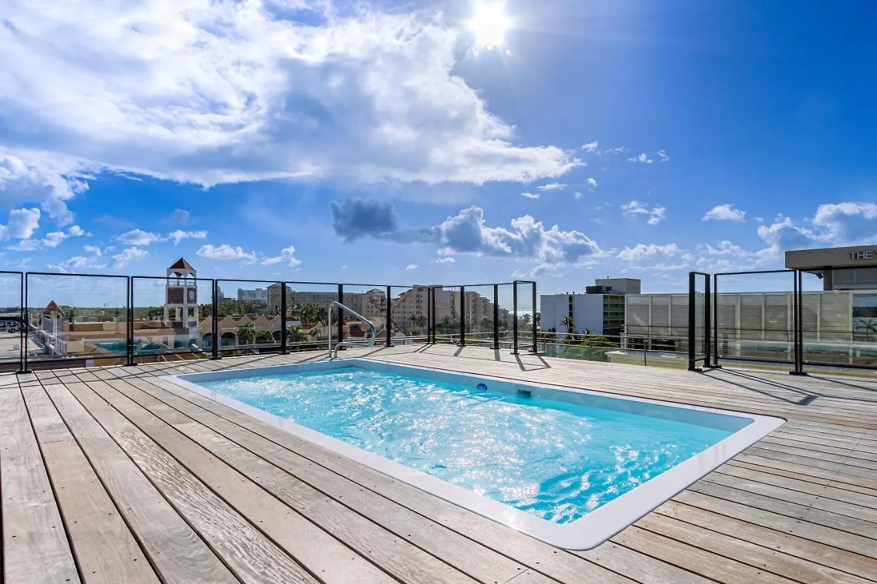 Cove 203 Apartment Palm Beach